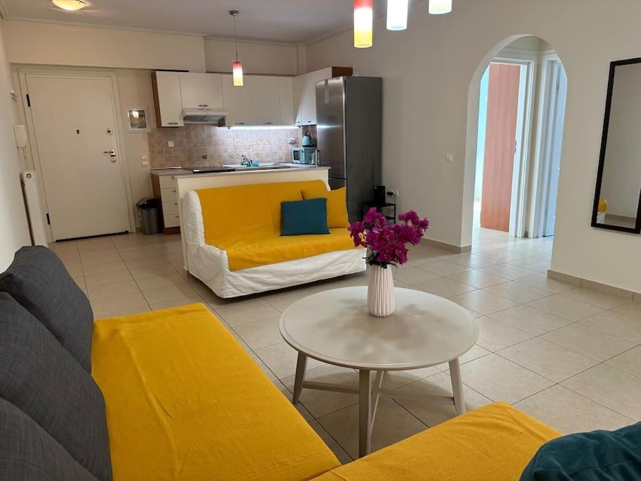 Riviera Beach, Seaside Spacious Apt. Anavyssos Dış mekan fotoğraf